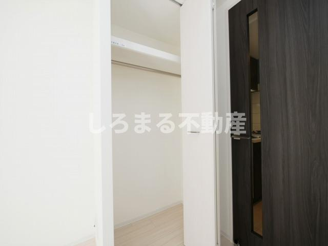 エスリード難波セントラルの収納