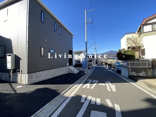 【前面道路含む現地写真】 | 【仲介手数料０円】秦野市南矢名第18　新築一戸建て | 秦野市南矢名第18　新築一戸建て