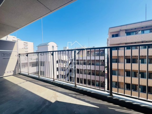 グランディールNAMBAのバルコニー