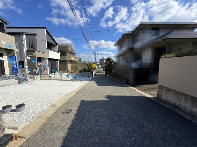 【その他】 | 大野城市南ヶ丘3丁目3期　1号棟（全2棟）【仲介手数料無料・0円】 | 現地写真。前面道路です。