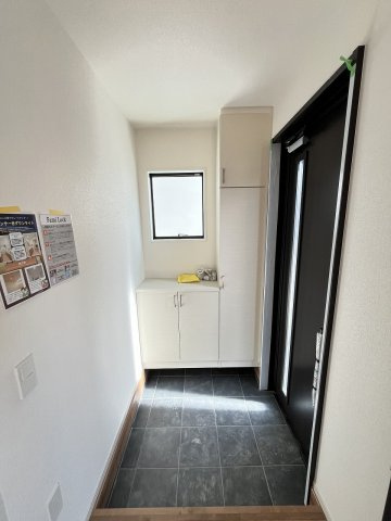 【玄関】 | 大野城市南ヶ丘3丁目3期　1号棟（全2棟）【仲介手数料無料・0円】 | 現地写真。