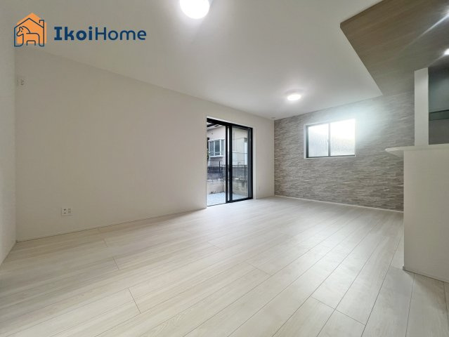 神戸市西区桜が丘西町2丁目　新築戸建ての居間・リビング|【ホームページに現地動画掲載中】●年中無休：当日予約可●家具・家電は住宅ローンに組込み可能！