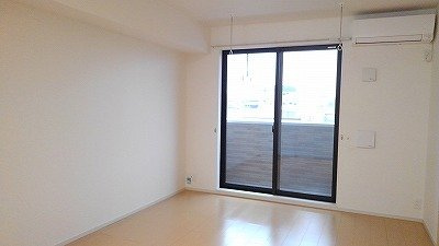 【居間・リビング】 | ベルエールⅡ号館