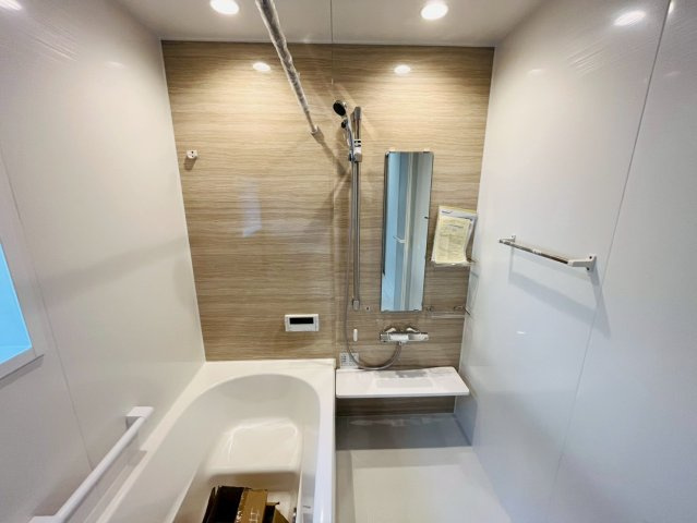 久喜市吉羽　第6期　全5邸の浴室|〇浴室〇
浴室乾燥機付き！1坪タイプなのでゆったり入って疲れを癒すことができます♪
2025年10月撮影