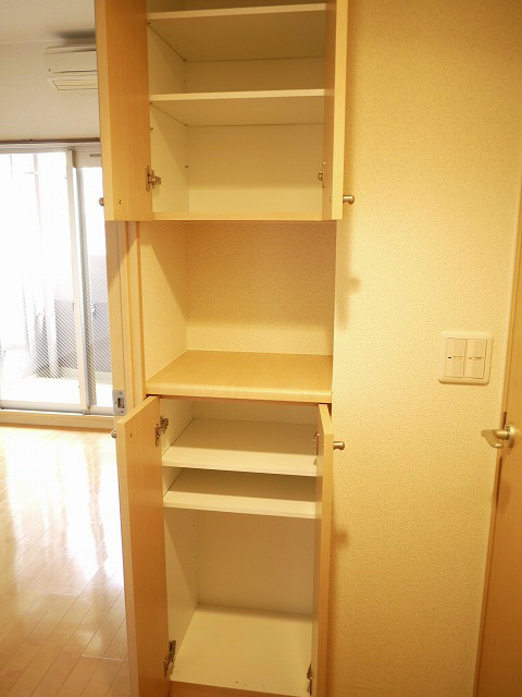 ラナップスクエア神戸県庁前の玄関