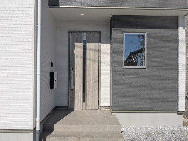 KIP高崎市上小鳥町2期の玄関