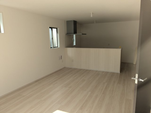 KIP高崎市上小鳥町2期の居間・リビング