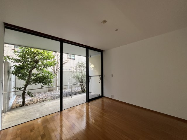 ユーレジデンス桜新町の居間・リビング|ゆったりとしたリビングです