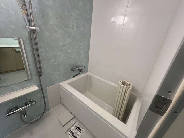 ユーレジデンス桜新町の浴室|きれいなお風呂です