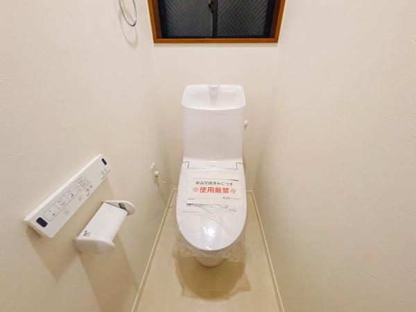 立川市錦町６丁目の中古一戸建のトイレ