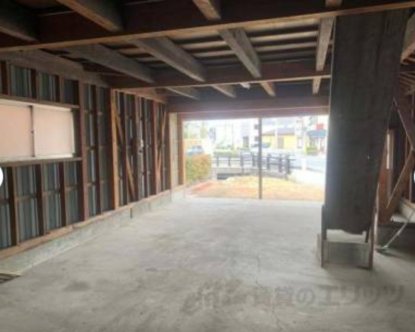 守山市守山４丁目の倉庫の内装