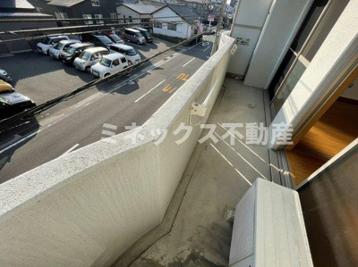 【玄関】 | ユーミー和知川原 | 同タイプのお部屋の写真。現況優先します。