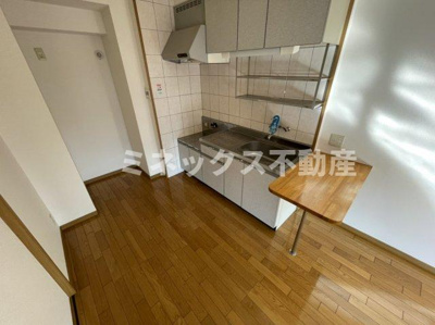 【キッチン】 | ユーミー和知川原 | 同タイプのお部屋の写真。現況優先します。