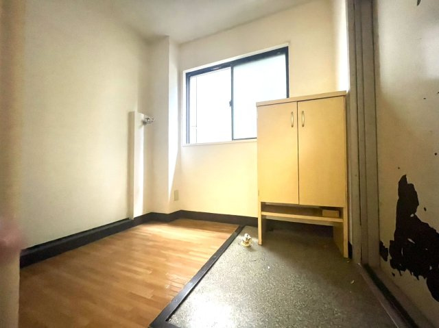 玄関、シューズボックスあり