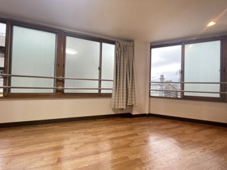 【居間・リビング】