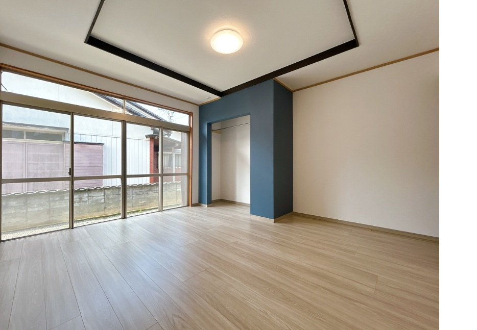 八代市松江町中古戸建の洋室|廊下