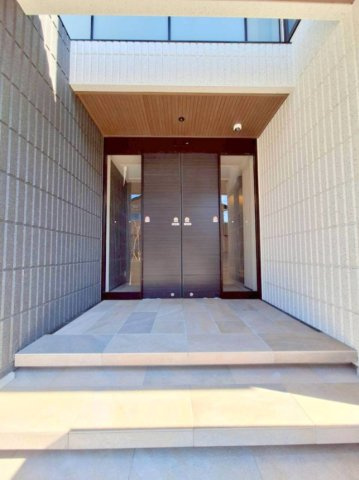 リアン八潮のエントランス