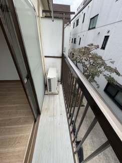 【バルコニー】