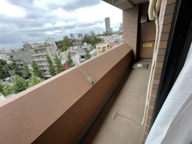 【バルコニー】