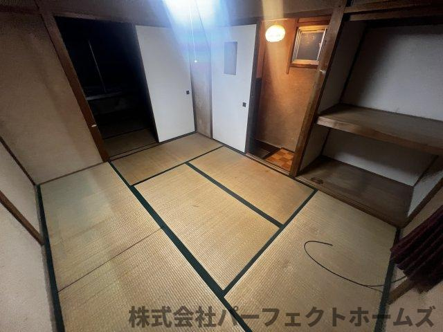 【寝室】の画像