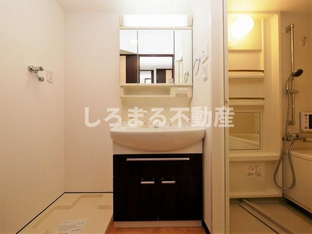 ビエラコート天神橋の洗面所