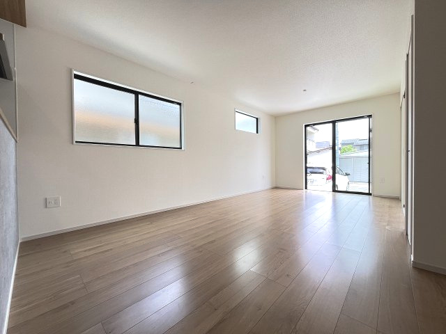 【内装】 | 春日市天神山4丁目1期　1号棟（全1棟）【仲介手数料無料・0円】 | 施工例。施工例は完成時と異なる場合があります。