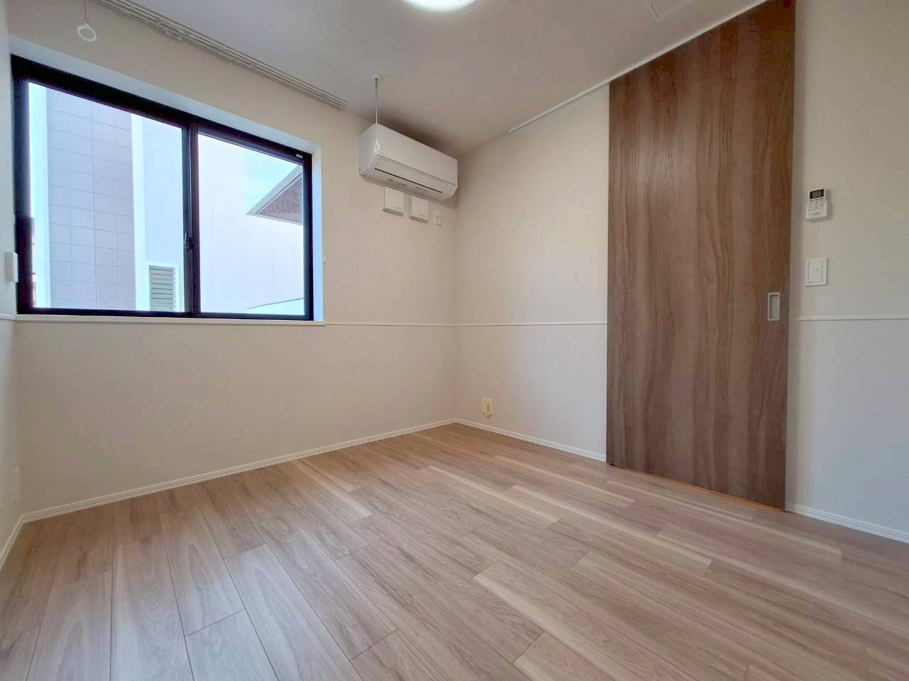 リアン八潮の洋室