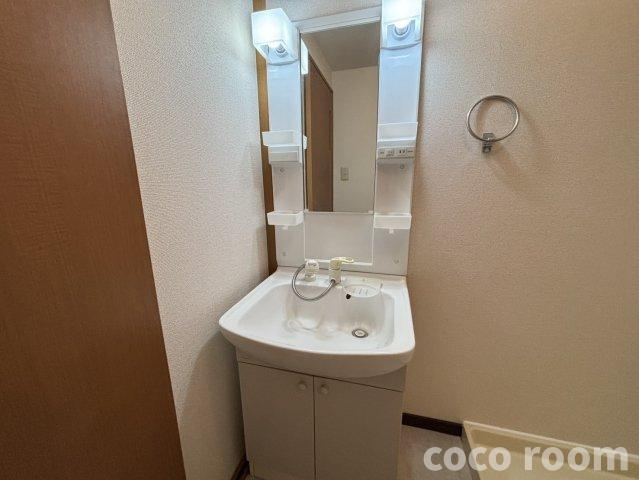 Ｓｕｒｐｌｕｓリヴェールの独立洗面台