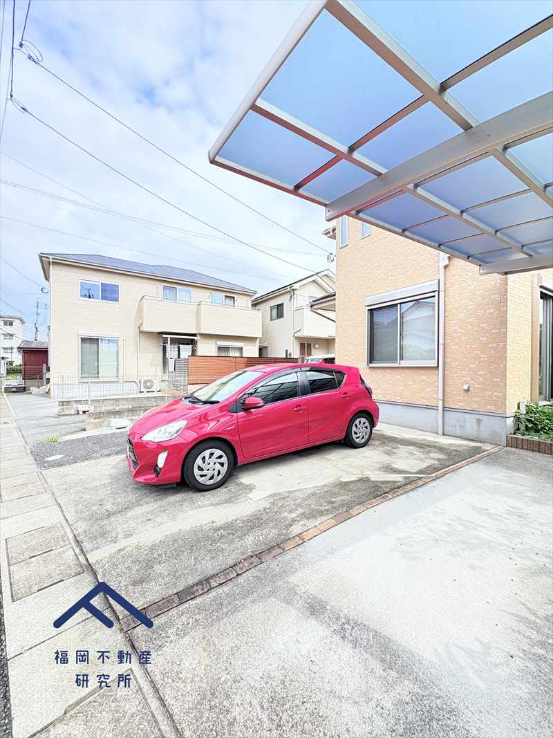 小郡市寺福童　戸建ての駐車場