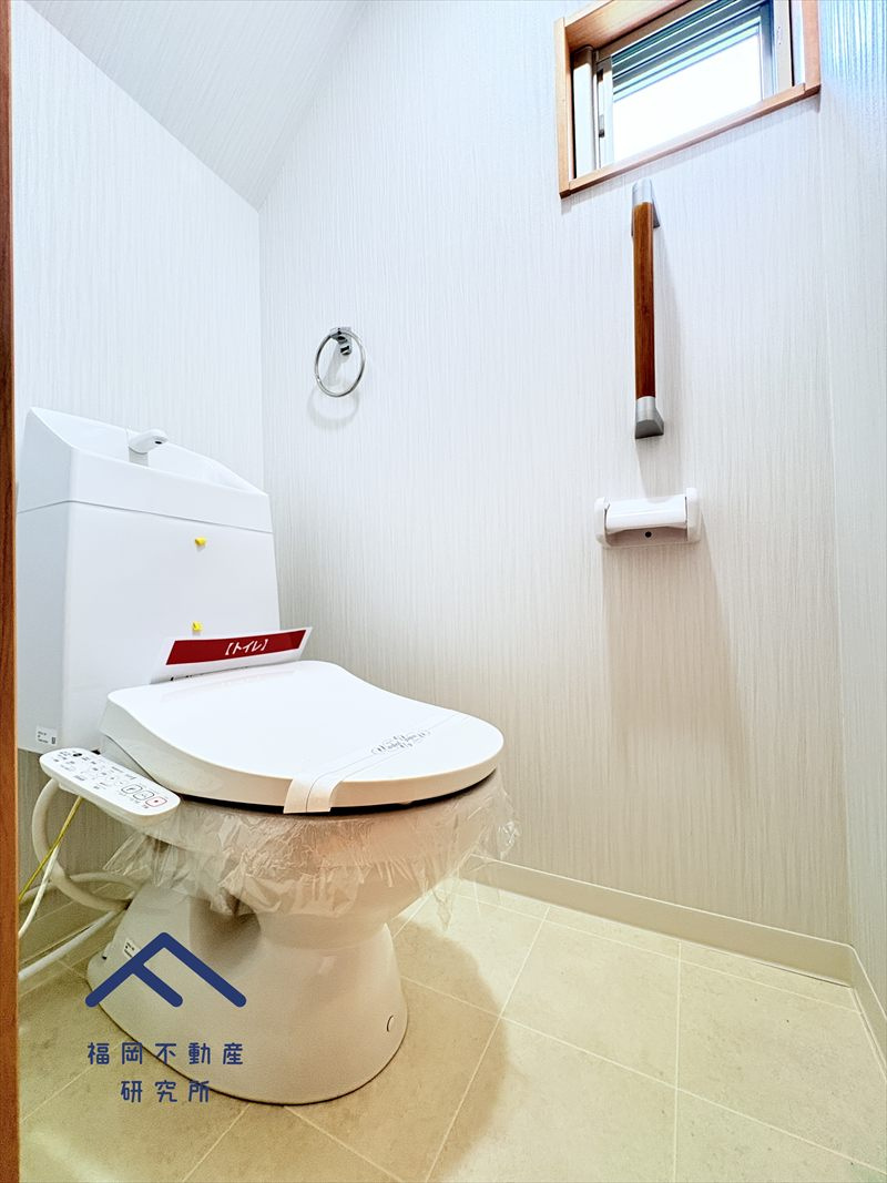 小郡市寺福童　戸建てのトイレ