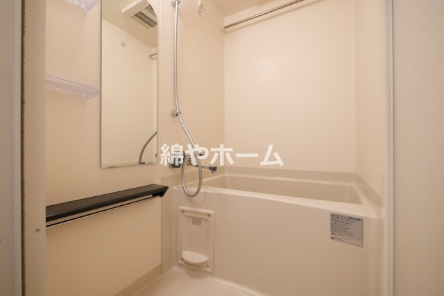 ララプレイス　玉造　オーブの浴室|落ち着いた空間のお風呂です