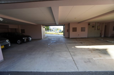 【駐車場】 | キャトルセゾン