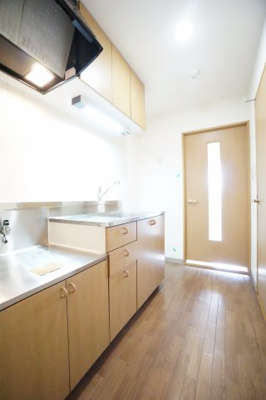 【キッチン】 | キャトルセゾン | ※同物件・同タイプの写真です。