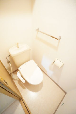 【トイレ】 | キャトルセゾン | ※同物件・同タイプの写真です。