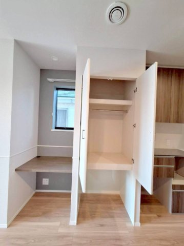 リアン八潮の収納|ペットスペース/イオン発生器