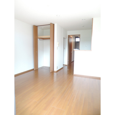 【寝室】 | 湘南(新)パラシオン | 落ち着いて過ごせるお部屋です♪