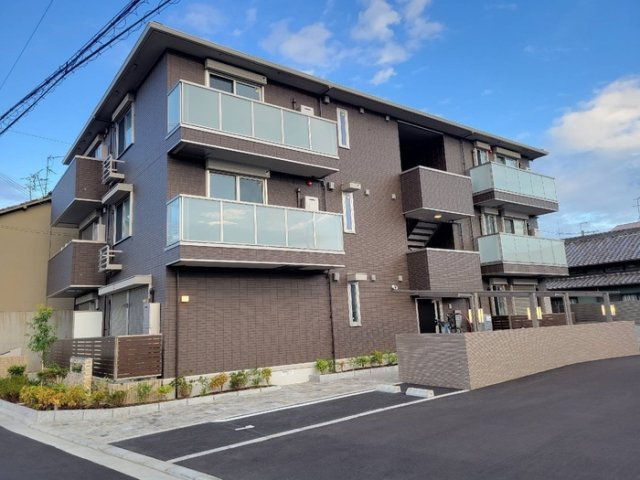 イーストラインⅡの外観