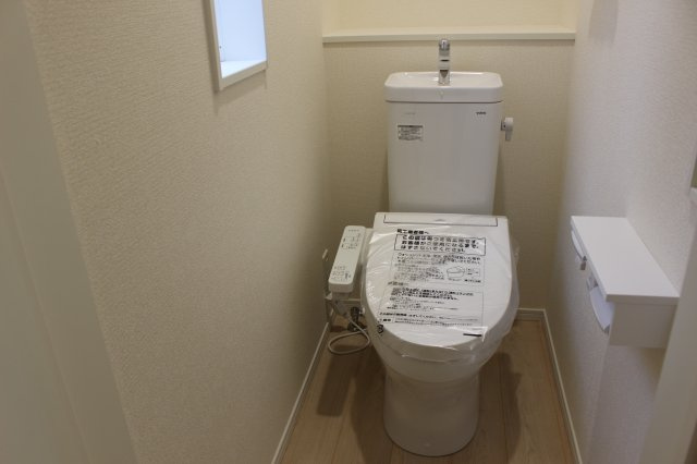 北九州市小倉南区長行東　第１のトイレ