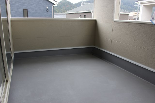 北九州市小倉南区長行東　第１のバルコニー