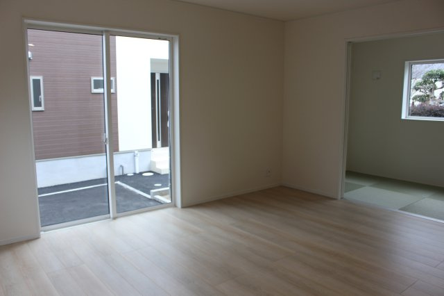 北九州市小倉南区長行東　第１の居間・リビング