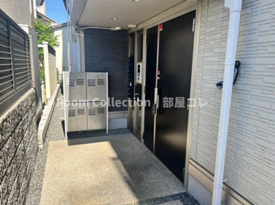 【エントランス】 | プラティーク安良田