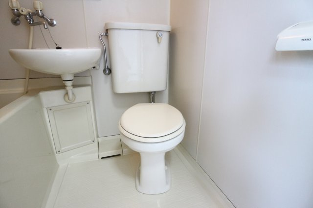 リアライズ塩屋のトイレ