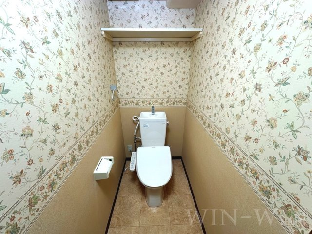 ピエール・ノーヴァのトイレ