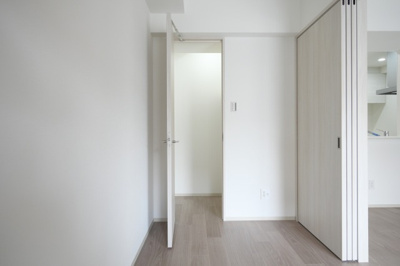 【収納】 | STANDZ新大阪 | 便利な収納スペースです