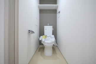 【トイレ】 | STANDZ新大阪 | シンプルで使いやすいトイレです