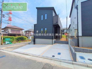 【外観】 | 販売現地
スタイリッシュな外観です。