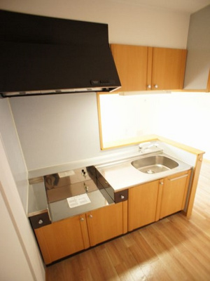 【キッチン】 | レジデンス・ノヴァＢ | 便利な吊戸棚があります♪