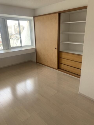 【玄関】 | カールトンコート