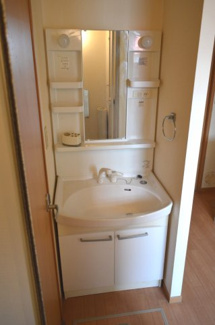 【設備】 | Kiratech　White