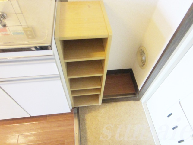 メゾン類光の収納|☆下駄箱あります☆